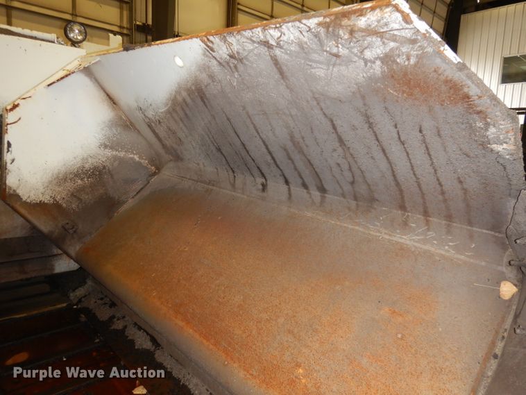 image for item DJ6905 2011 Roadtec RP195  paver