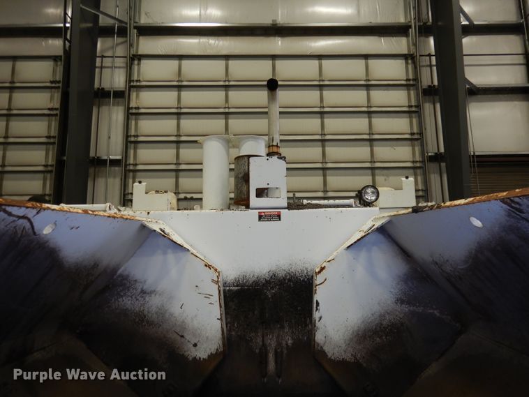 image for item DJ6905 2011 Roadtec RP195  paver