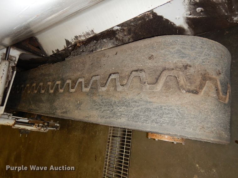 image for item DJ6905 2011 Roadtec RP195  paver