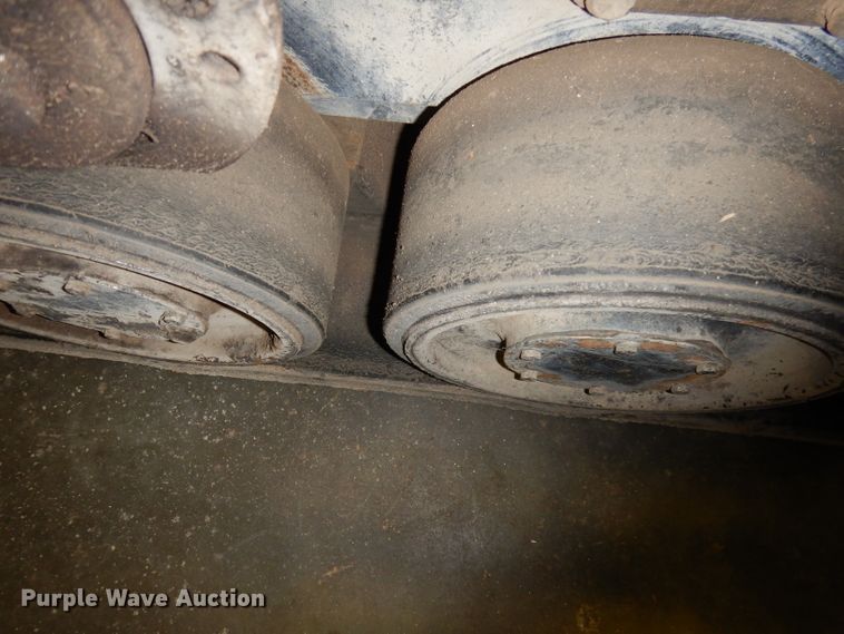 image for item DJ6905 2011 Roadtec RP195  paver