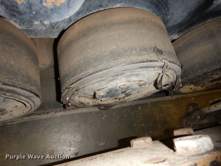 image for item DJ6905 2011 Roadtec RP195  paver