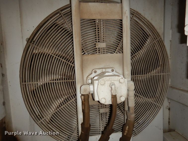 image for item DJ6905 2011 Roadtec RP195  paver