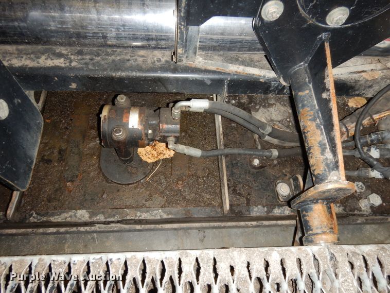 image for item DJ6905 2011 Roadtec RP195  paver