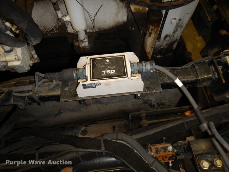 image for item DJ6905 2011 Roadtec RP195  paver