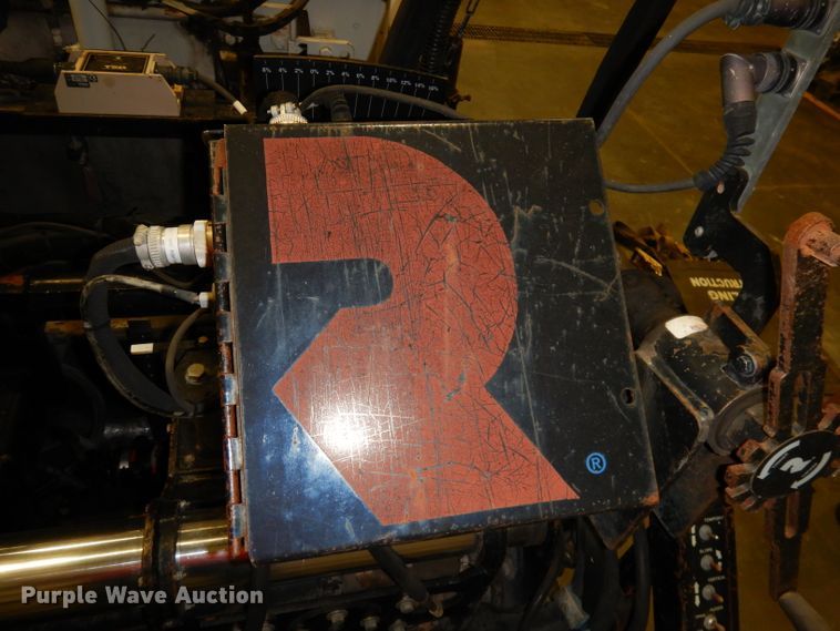 image for item DJ6905 2011 Roadtec RP195  paver