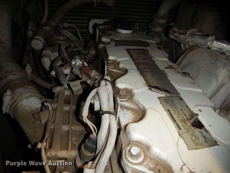 image for item DJ6905 2011 Roadtec RP195  paver