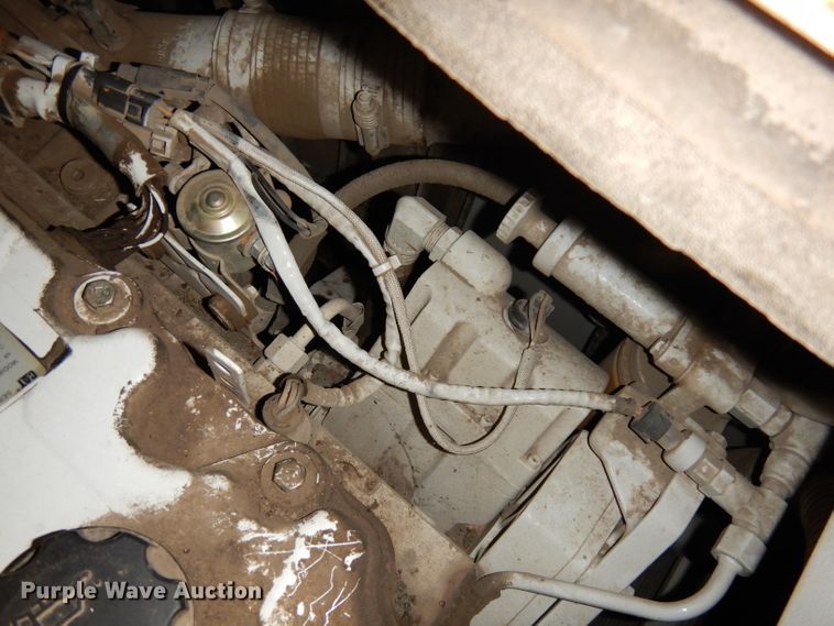 image for item DJ6905 2011 Roadtec RP195  paver