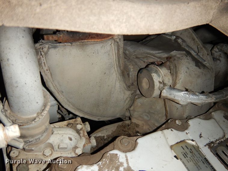 image for item DJ6905 2011 Roadtec RP195  paver