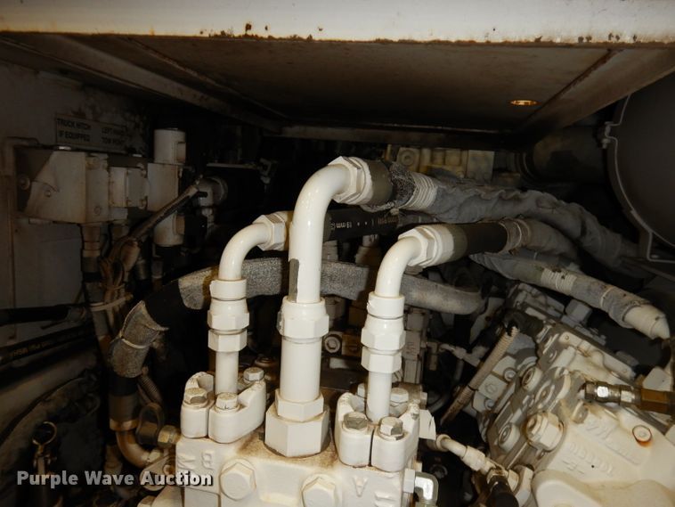 image for item DJ6905 2011 Roadtec RP195  paver