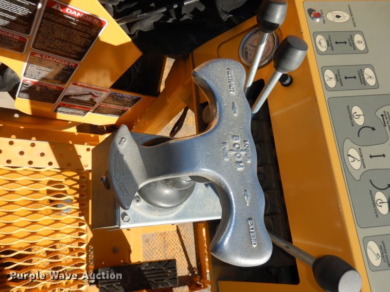 image for item DJ6947 2015 International DuraStar 4400  digger derrick truck