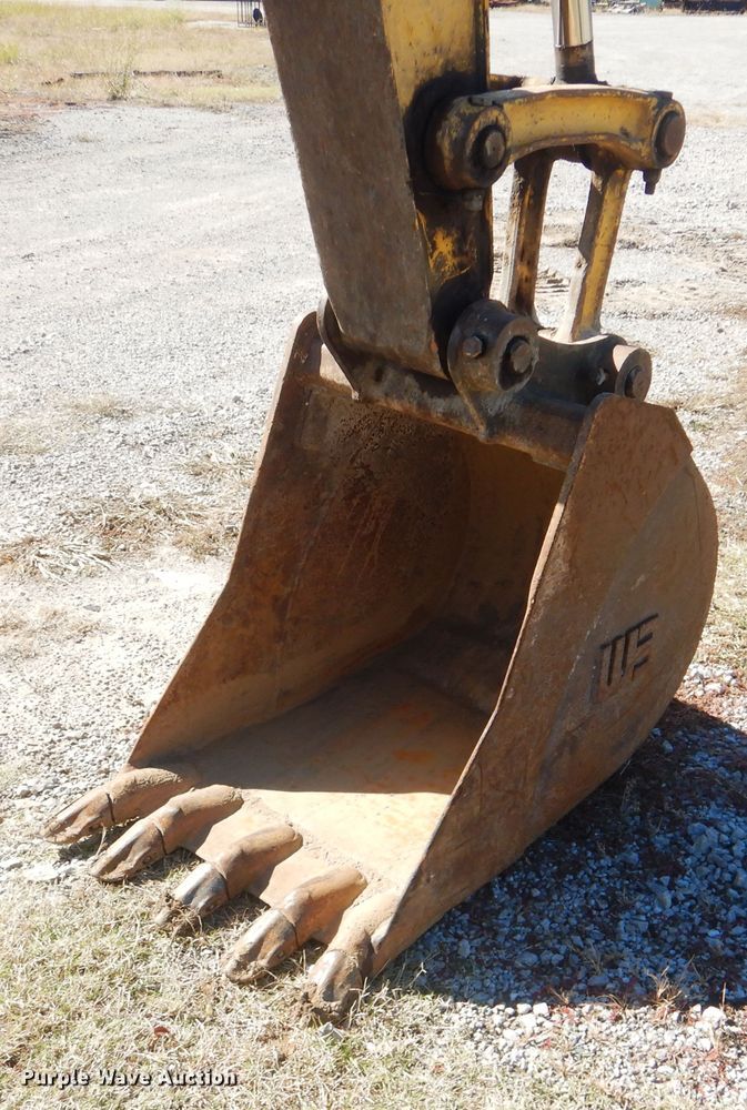 image for item DJ8501 2009 Komatsu PC88MR-8  mini excavator