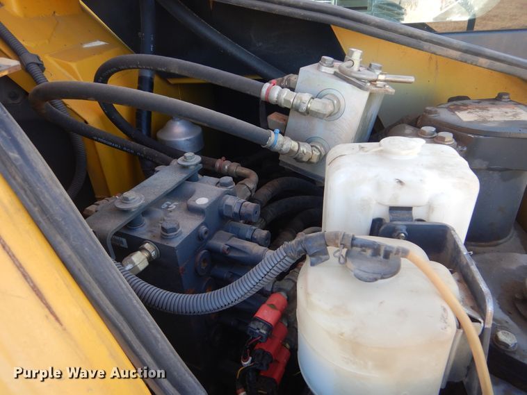 image for item DJ8501 2009 Komatsu PC88MR-8  mini excavator