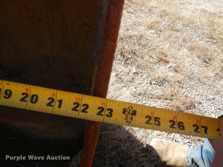 image for item DJ8502 2010 Komatsu PC88MR-8  mini excavator