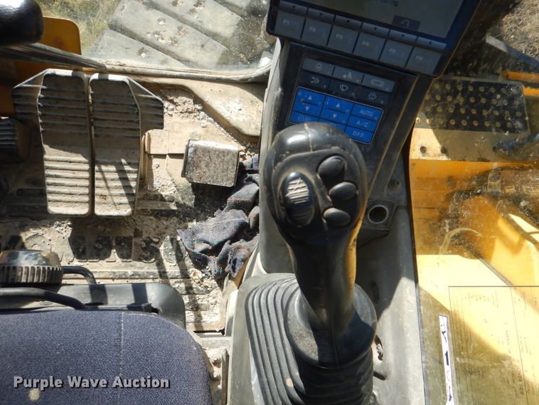 image for item DJ8502 2010 Komatsu PC88MR-8  mini excavator