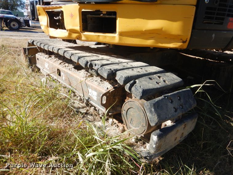 image for item DJ8502 2010 Komatsu PC88MR-8  mini excavator