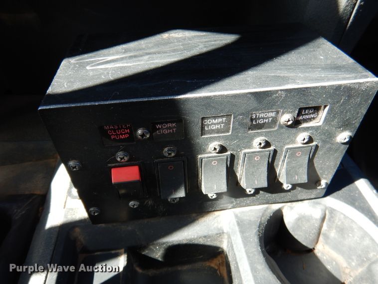 image for item DY9572 2009 Dodge Ram 5500HD  bucket truck