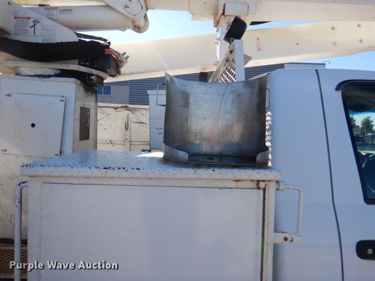 image for item DY9572 2009 Dodge Ram 5500HD  bucket truck