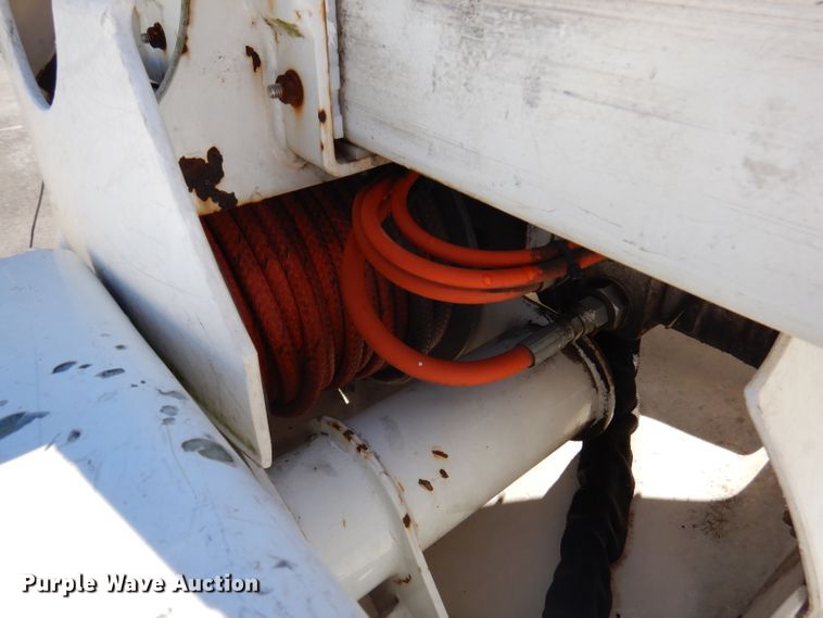 image for item DY9572 2009 Dodge Ram 5500HD  bucket truck