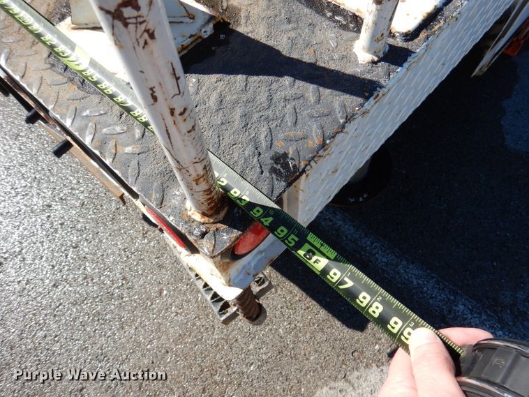 image for item DY9572 2009 Dodge Ram 5500HD  bucket truck