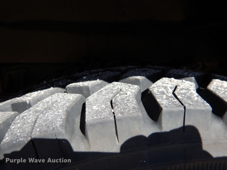 image for item DY9572 2009 Dodge Ram 5500HD  bucket truck