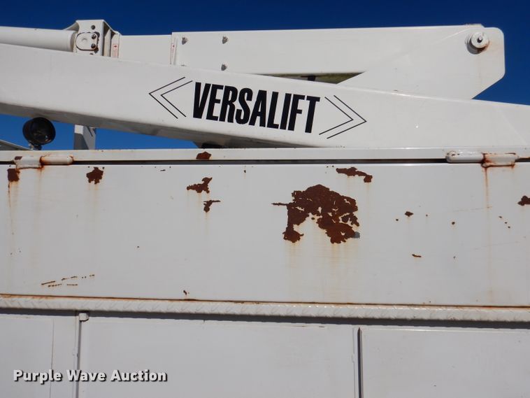 image for item DY9572 2009 Dodge Ram 5500HD  bucket truck