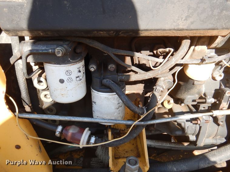 image for item DY9584 2006 Vermeer RT450  trencher