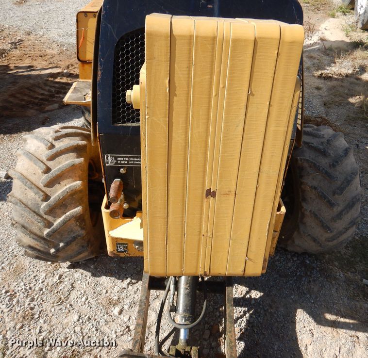 image for item DY9584 2006 Vermeer RT450  trencher