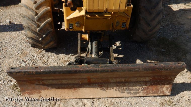 image for item DY9584 2006 Vermeer RT450  trencher