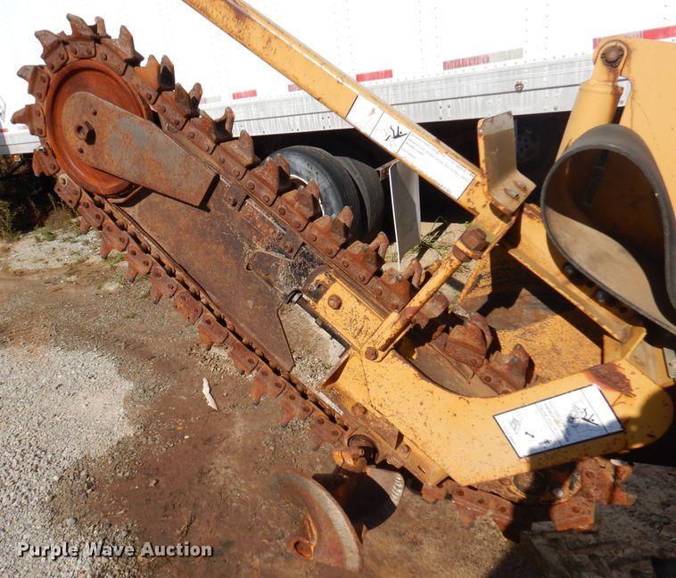 image for item DY9584 2006 Vermeer RT450  trencher