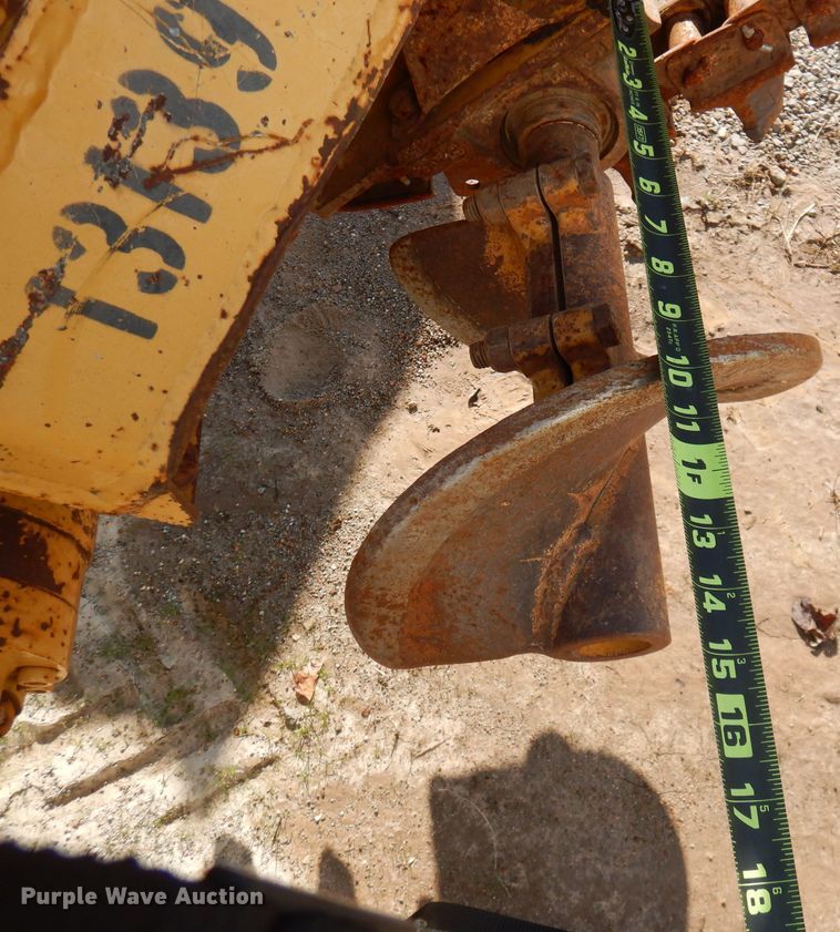 image for item DY9584 2006 Vermeer RT450  trencher