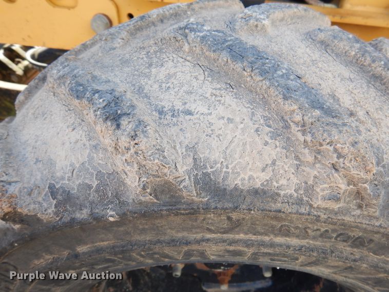 image for item DY9584 2006 Vermeer RT450  trencher