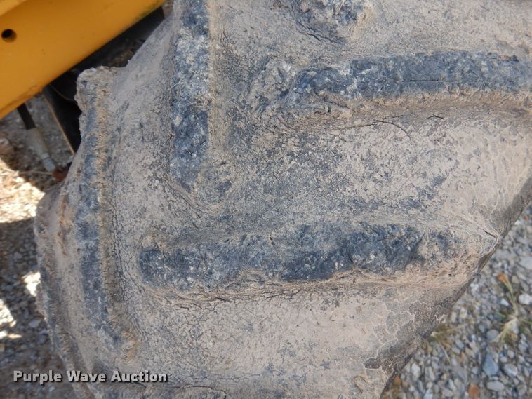 image for item DY9584 2006 Vermeer RT450  trencher