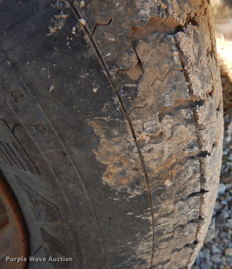 image for item DY9586 1996 Atlas Copco XAS96JD  air compressor