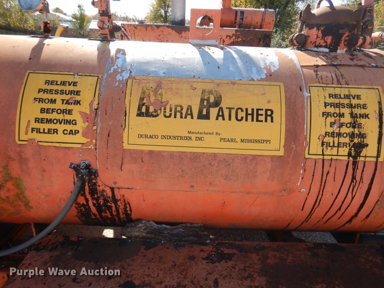 image for item DY9591 Dura Patcher 81DJ pot hole patcher