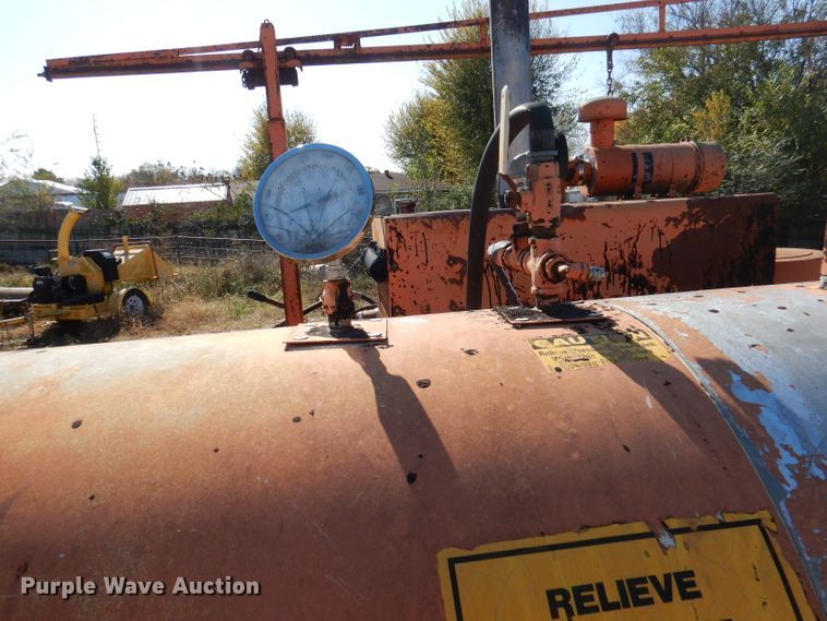 image for item DY9591 Dura Patcher 81DJ pot hole patcher