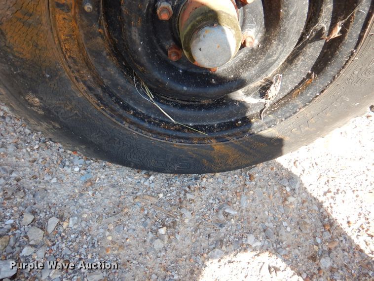 image for item DY9591 Dura Patcher 81DJ pot hole patcher