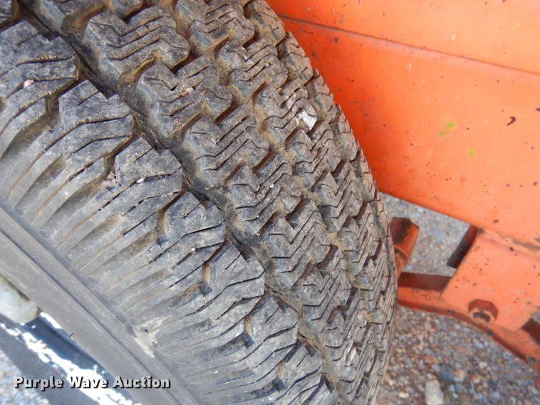 image for item DY9591 Dura Patcher 81DJ pot hole patcher