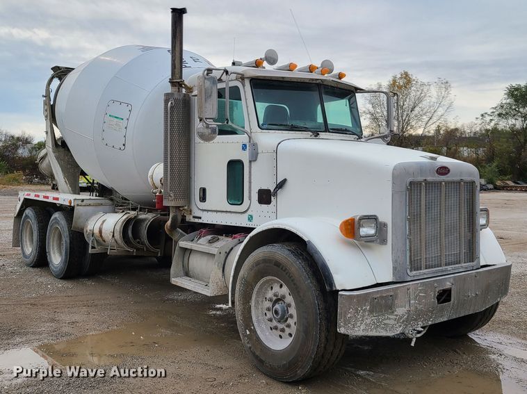 image for item EL9575 2006 Peterbilt 357  ready mix truck