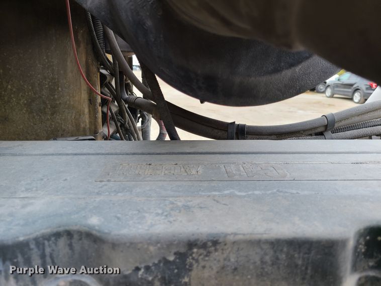 image for item EL9575 2006 Peterbilt 357  ready mix truck