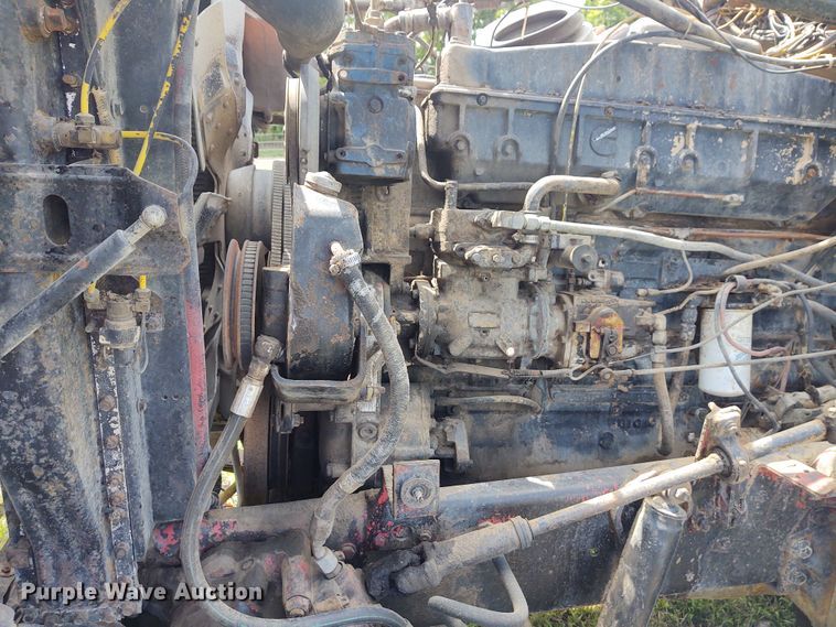 image for item EQ9403 1984 Ford LTL9000  dump truck