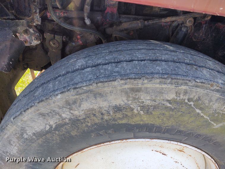 image for item EQ9403 1984 Ford LTL9000  dump truck