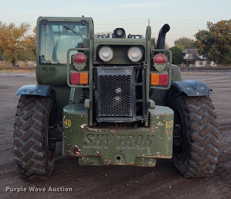 image for item EQ9459 2001 Sky Trak MMV  telehandler