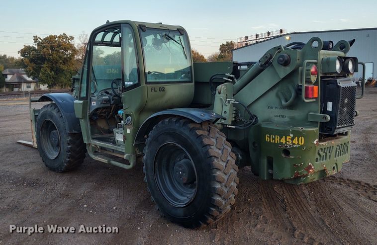 image for item EQ9459 2001 Sky Trak MMV  telehandler