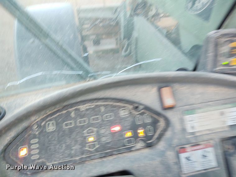 image for item EQ9459 2001 Sky Trak MMV  telehandler