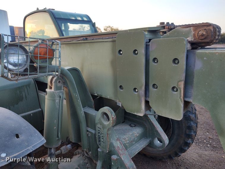 image for item EQ9459 2001 Sky Trak MMV  telehandler