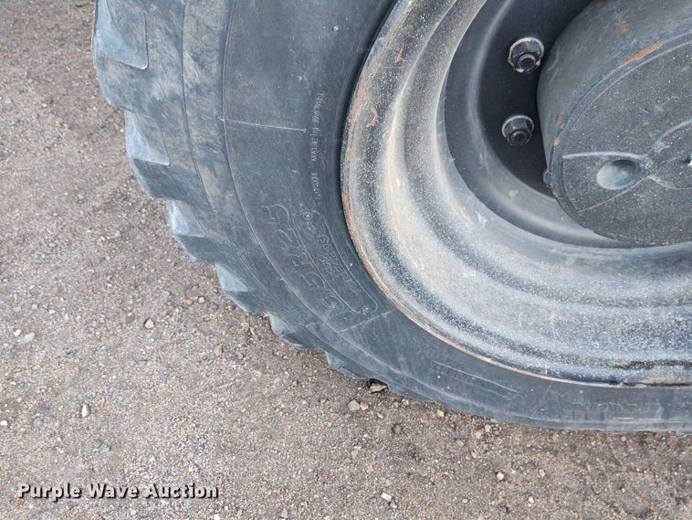 image for item EQ9459 2001 Sky Trak MMV  telehandler