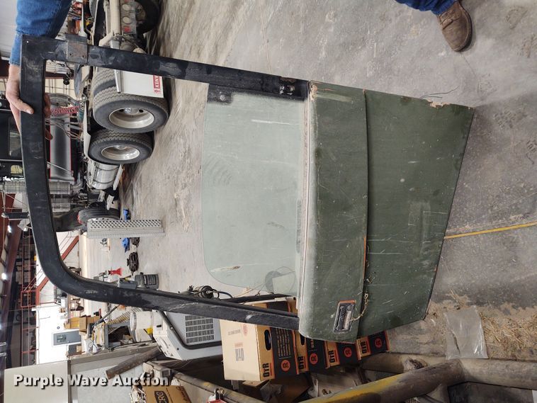 image for item EQ9459 2001 Sky Trak MMV  telehandler