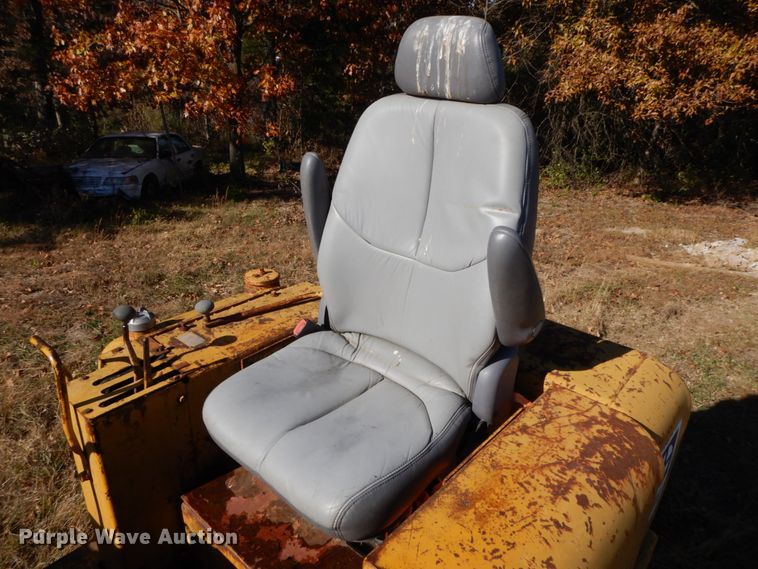 image for item FG9659 1973 Caterpillar 951C  track loader