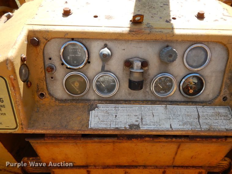 image for item FG9659 1973 Caterpillar 951C  track loader