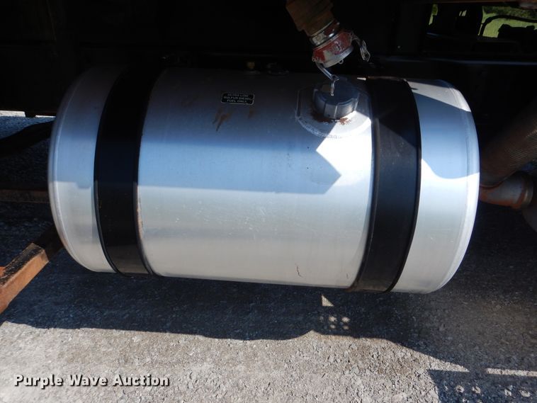 image for item GM9156 2012 Freightliner 114SD  flatbed truck